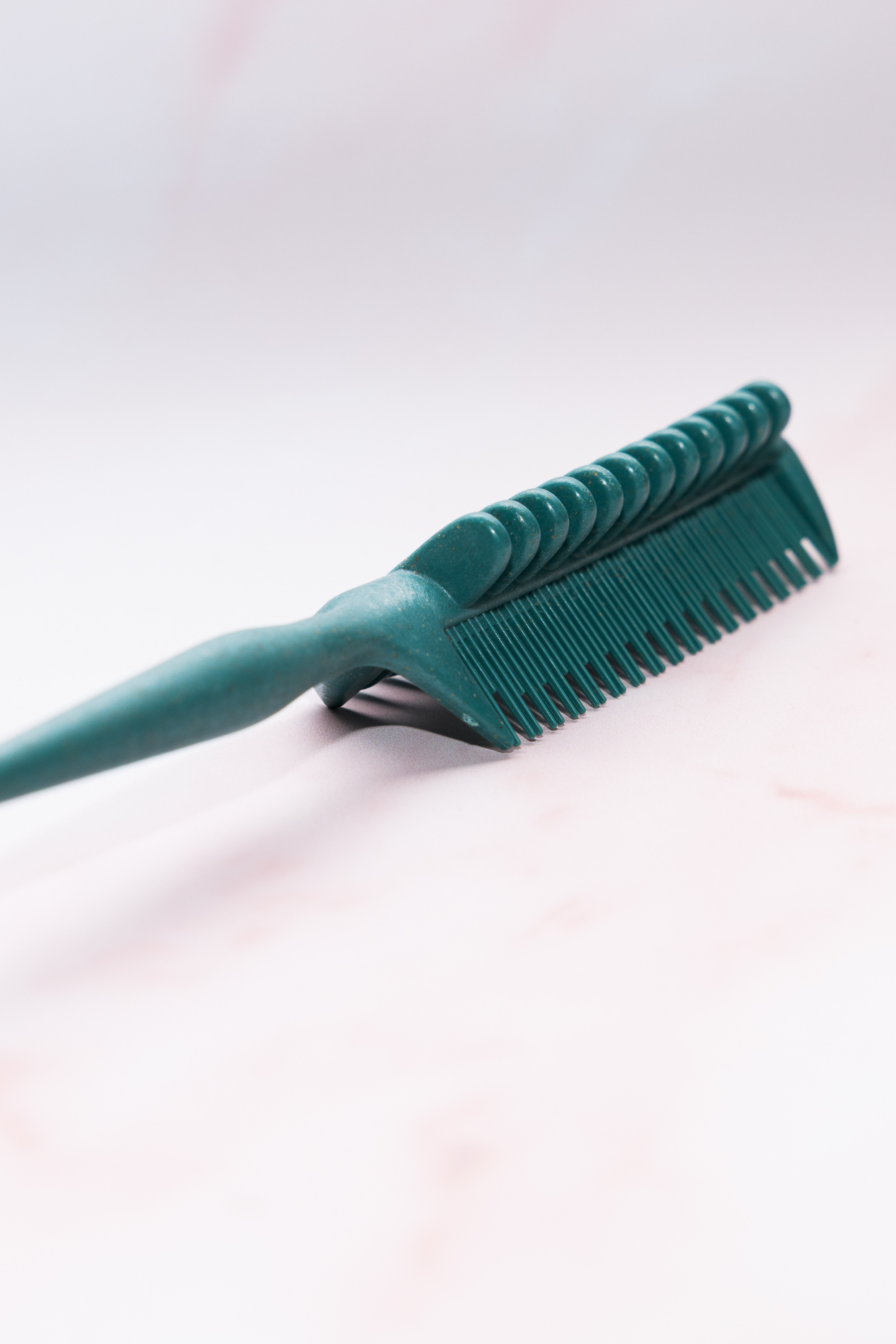 Curl Bites | Curl Clump Precision Comb